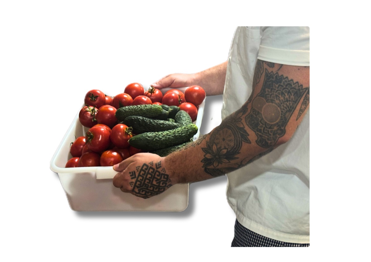 Productos frescos km0 de proveedores locales de l'Horta Sud para el comedor escolar